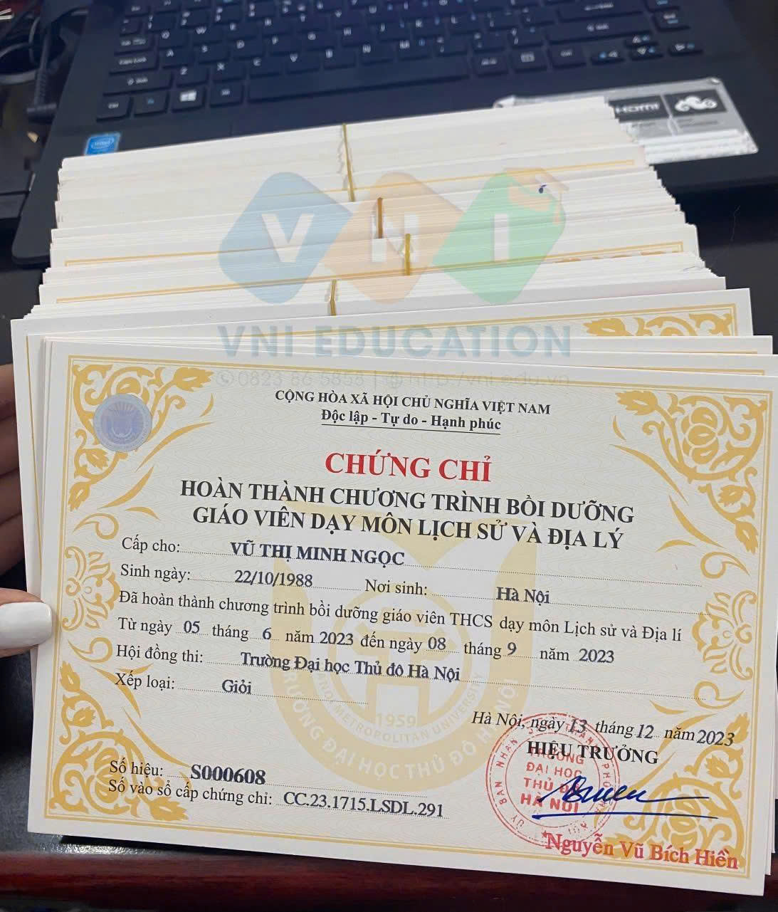 Mẫu chứng chỉ Bồi dưỡng giáo viên THCS dạy môn Lịch sử và Địa lý
